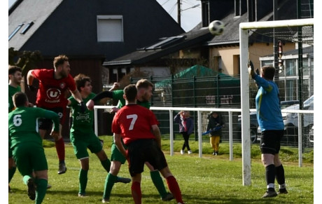 DEFAITE CONTRE ST CARADEC